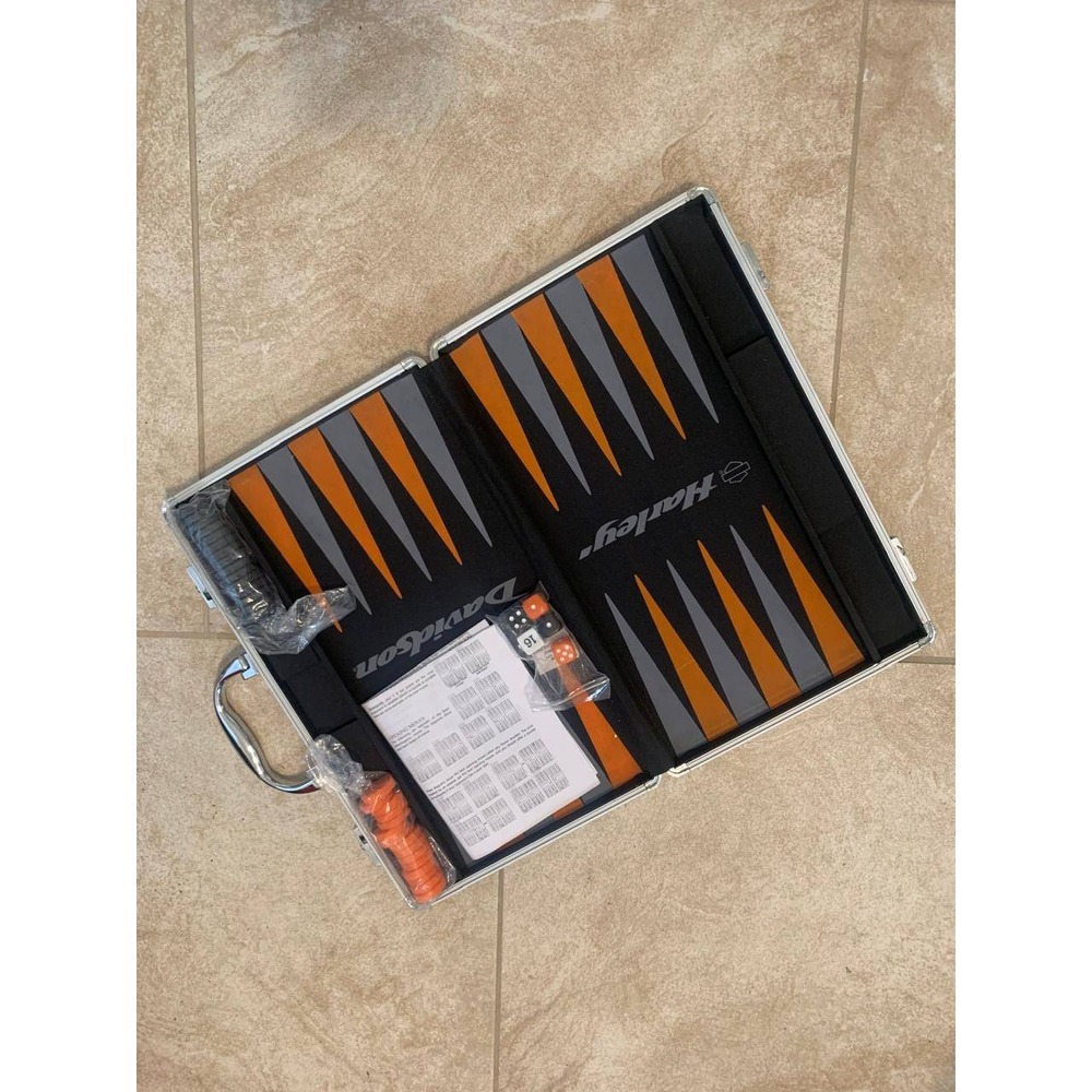 Vintage Harley-Davidson Backgammon Set Metal Diamond Plate Case - Picture 2 of 5